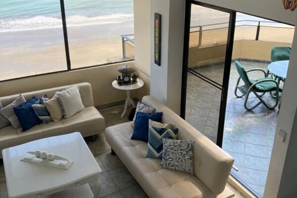 Duplex Penthouse 8 personas Playa Almendro Tonsupa.